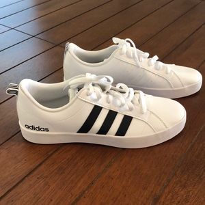 Brand New Women’s Adidas shoes size 10